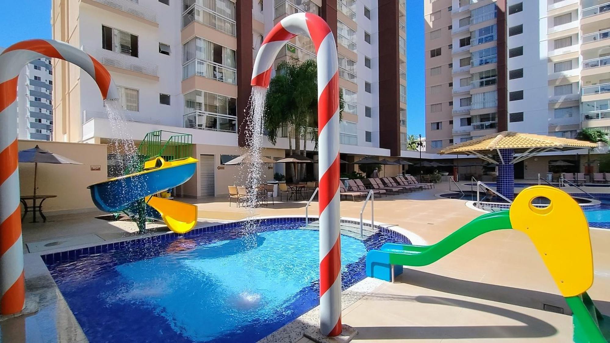 Casa Da Madeira Caldas Novas - Achei Ferias - Com Roupa De Cama Exterior foto