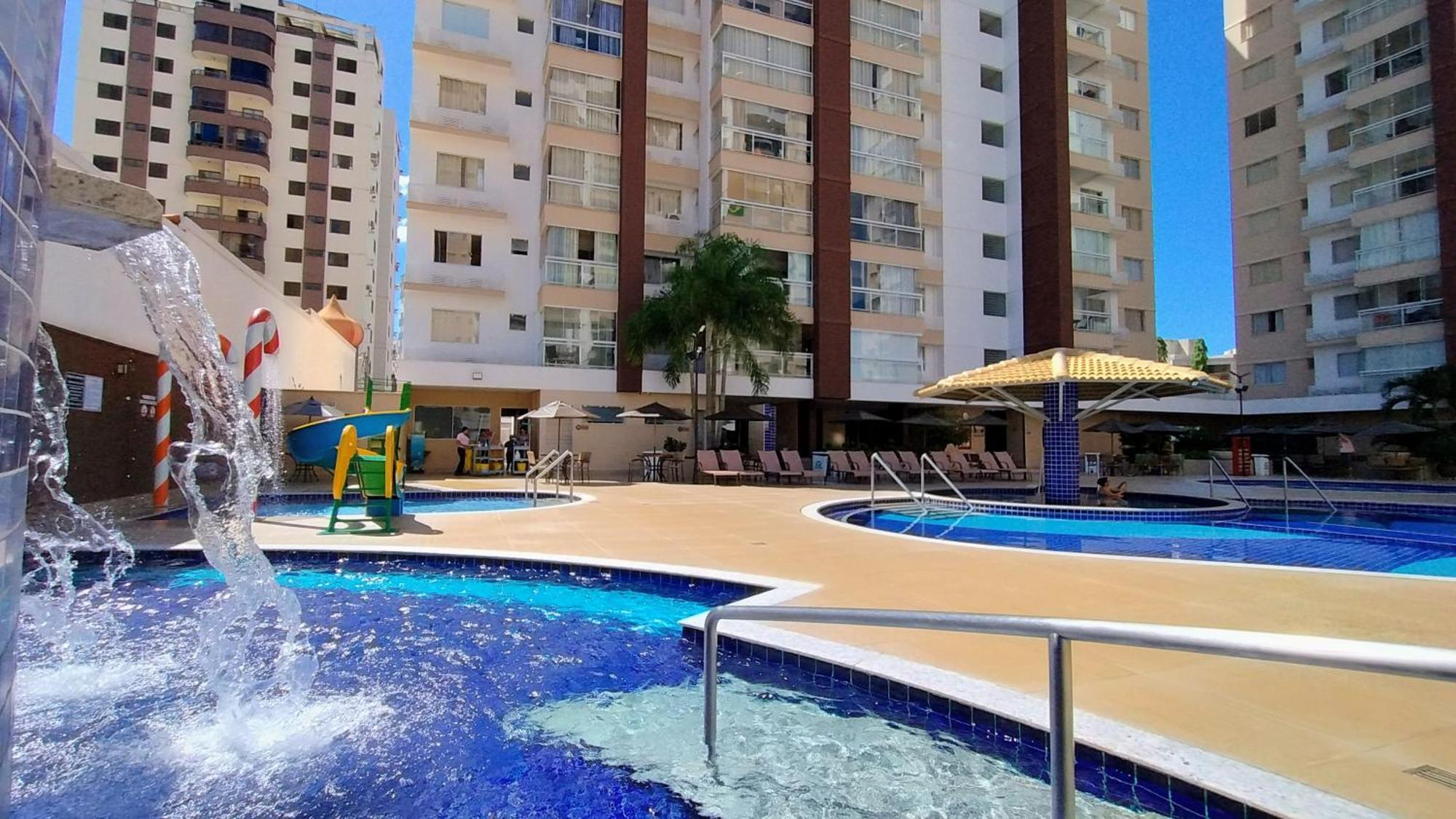 Casa Da Madeira Caldas Novas - Achei Ferias - Com Roupa De Cama Exterior foto